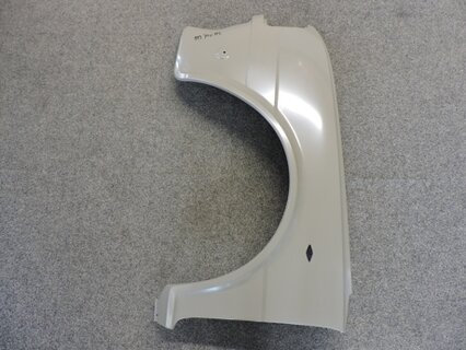 Blatník přední levý Š120M, 113710112