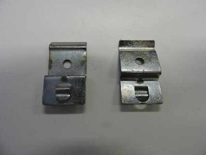 Příchytka sametky okna Š105, Š120, ORIGINAL