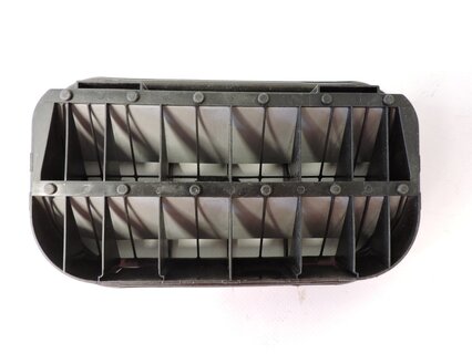 Mřížka větrací SUPERB I., ORIGINAL 4A0819181