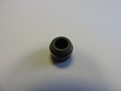 Gufero ventilu 8 mm FELICIA 1,9D, EU