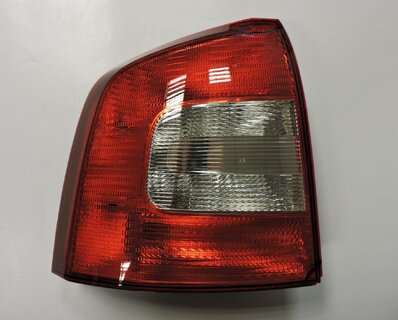 Světlo zadní levé OCTAVIA II. COMBI od M2009, MAGNETI MARELLI LLG442