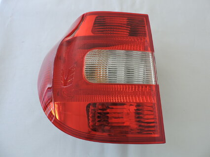Světlo zadní levé YETI od M2014, ORIGINAL 5L0945111B