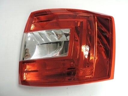 Světlo zadní pravé II. jakost OCTAVIA III. COMBI, CZ 5E9945112