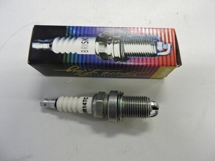 Svíčka zapalovací DR14TC