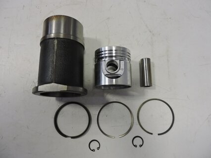 Vložka + píst Š105