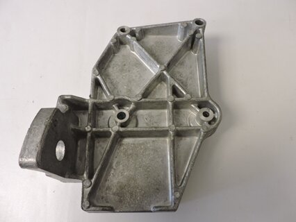 Držák alternátoru AUDI A4, ORIGINAL 028260885A