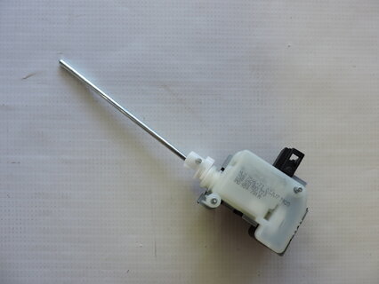 Ovládání víčka nádrže OCTAVIA II., ORIGINAL 1Z0801773A