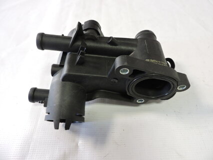 Komora termostatu FABIA II. 1,4 16V BXW, CN 032121111CG