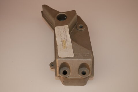 Konzola motoru pravá FABIA I. 1,4 16V, ORIGINAL 036199275F