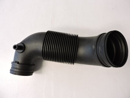 Hadice vzduchu od filtru ke klapce FABIA I. 1,2 40 kw, ORIGINAL 6Y0129684B