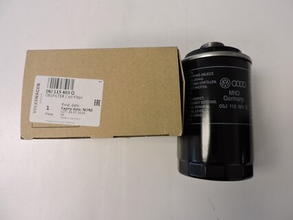 Filtr oleje OCTAVIA II. 1,8 TSI, ORIGINAL 06J115403Q