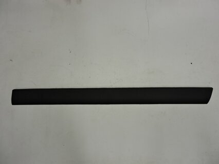 Lišta dveří pravá PASSAT VARIANT, ORIGINAL