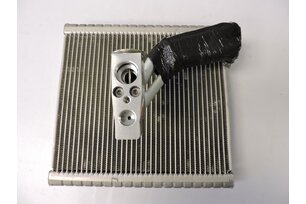 Výparník klimatizace s ventilem OCTAVIA III., Originální výrobce 5Q1816100A