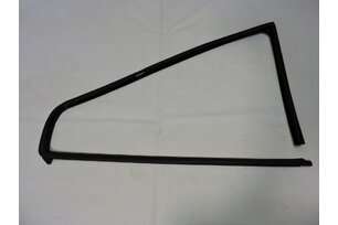 Těsnění skla dveří vnější zadní pravé OCTAVIA I. SEDAN, ORIGINAL 1U4839432B
