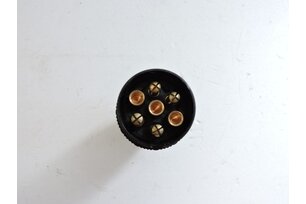 Zástrčka sedmipólová