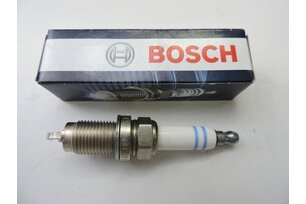 Svíčka zapalovací FABIA I. 1,2 40 kw, BOSCH 0242236565