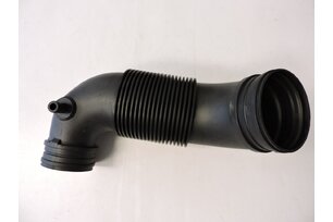 Hadice vzduchu od filtru ke klapce FABIA I. 1,2 40 kw, ORIGINAL 6Y0129684B
