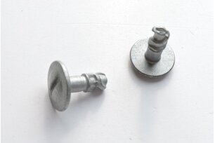 Šroub spodního plastu SUPERB I., EU 3U0805121