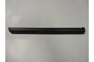 Lišta dveří pravá AUDI A3 8L3